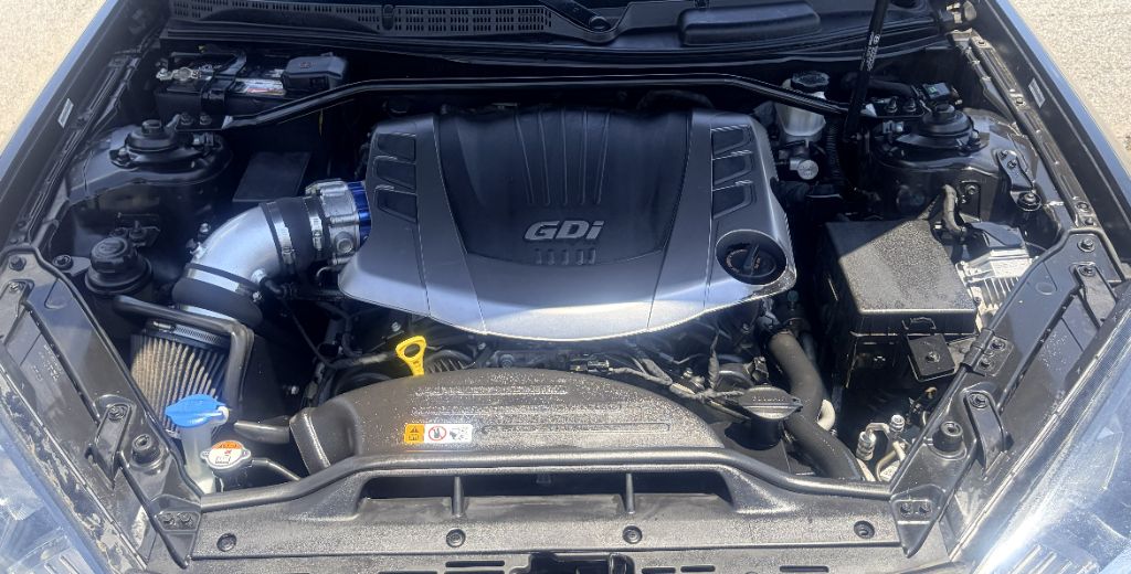2013 Hyundai Genesis - $10,750
