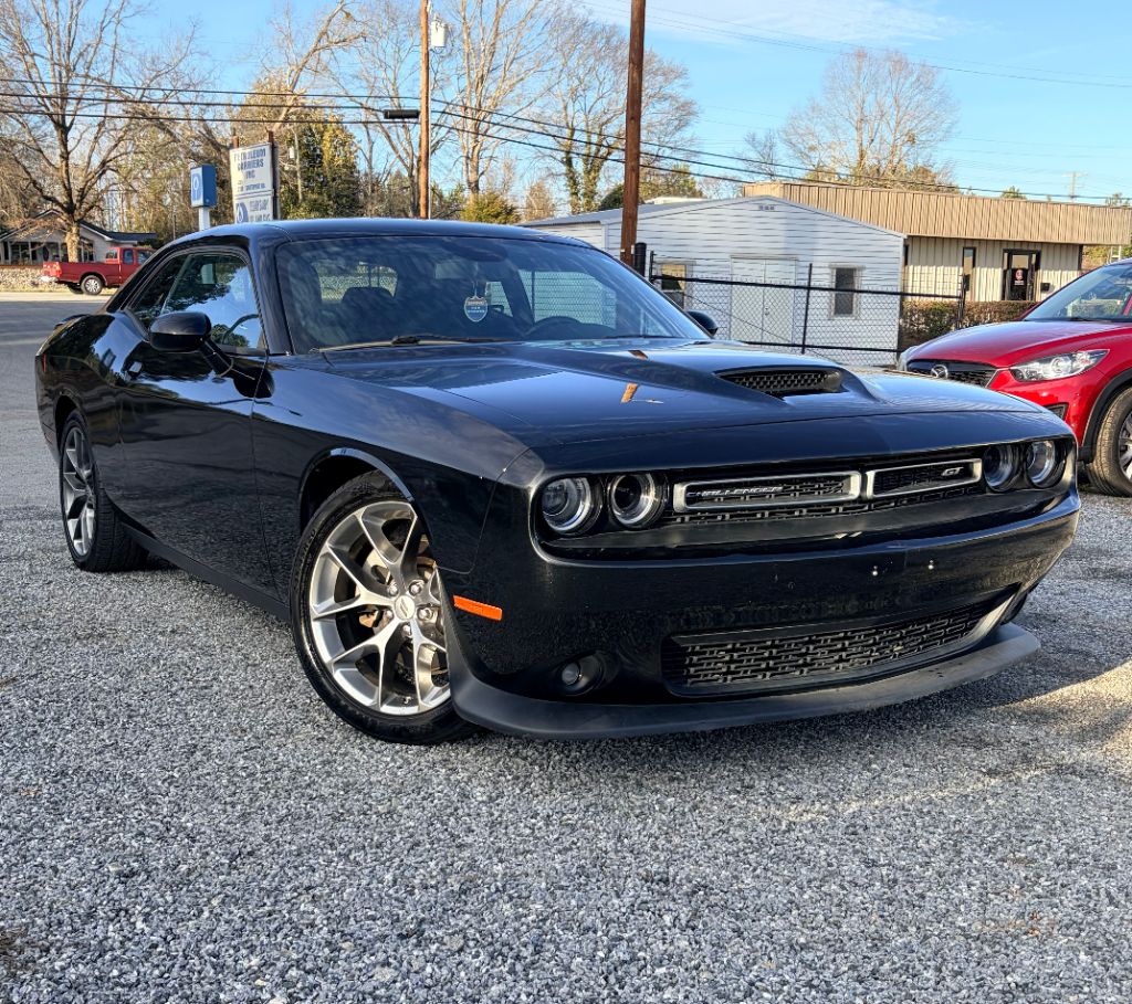 2022 Dodge Challenger - $17,995