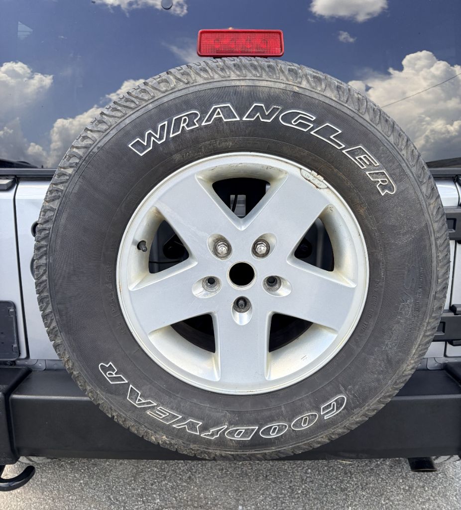2015 Jeep Wrangler - $12,495