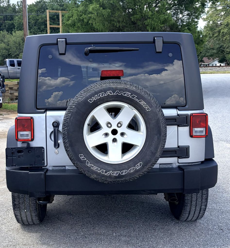 2015 Jeep Wrangler - $12,495