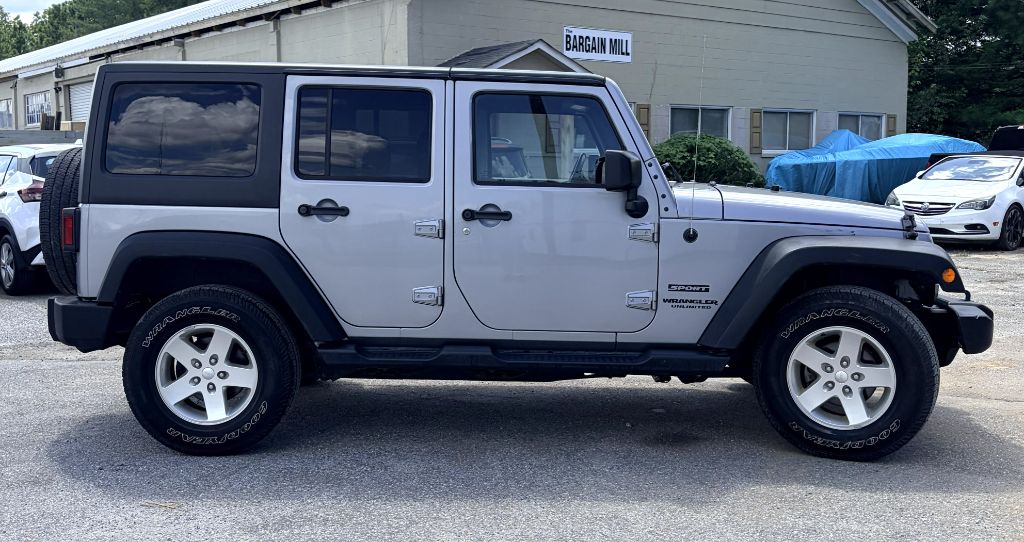 2015 Jeep Wrangler - $12,495