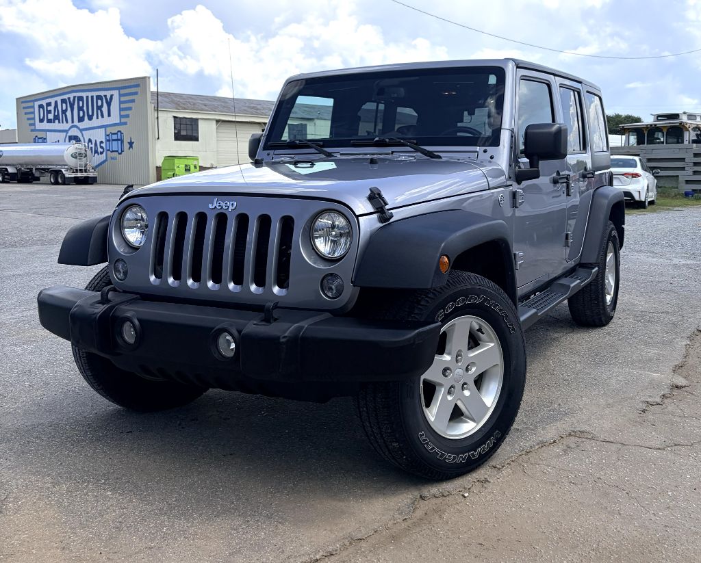 2015 Jeep Wrangler - $12,495