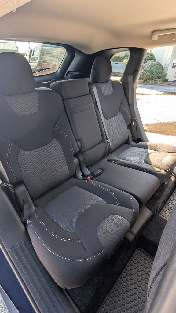 2016 Jeep Cherokee - $10,750