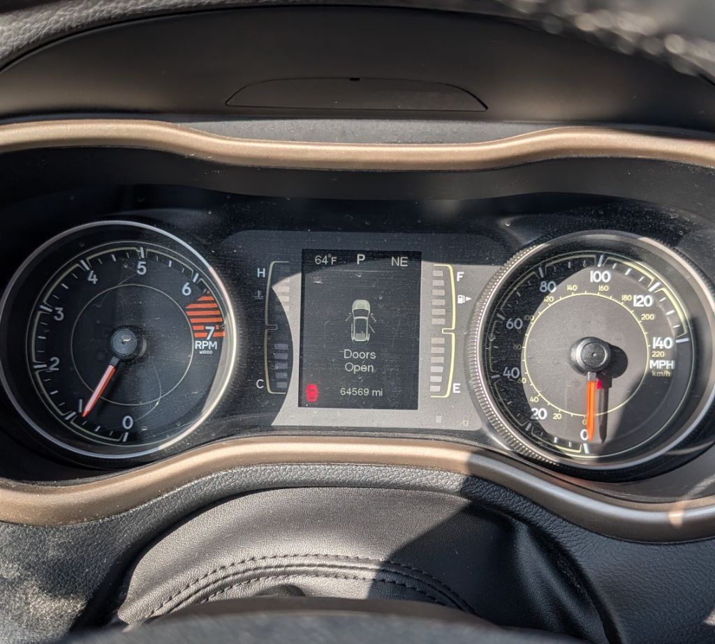 2016 Jeep Cherokee - $10,750