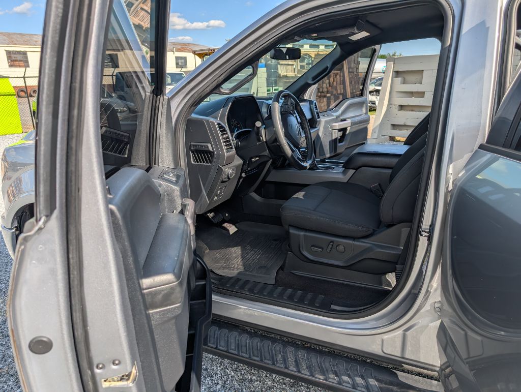 2020 Ford F150 XLT photo