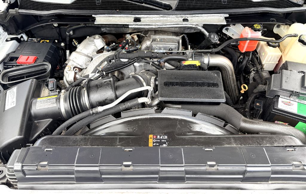 2020 Chevrolet Silverado 2500 - $32,000