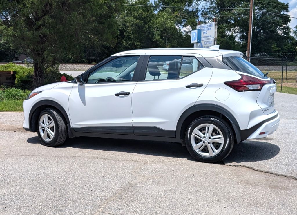 2023 Nissan Kicks - $11,999