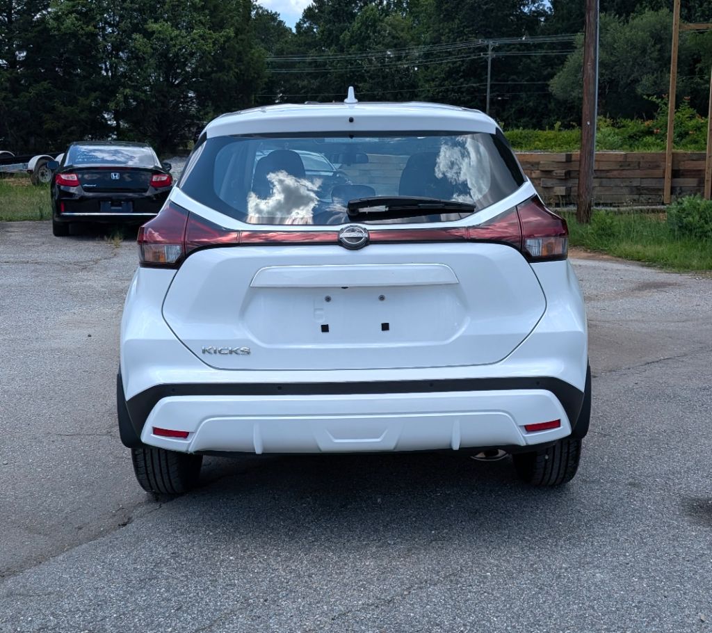2023 Nissan Kicks - $11,999