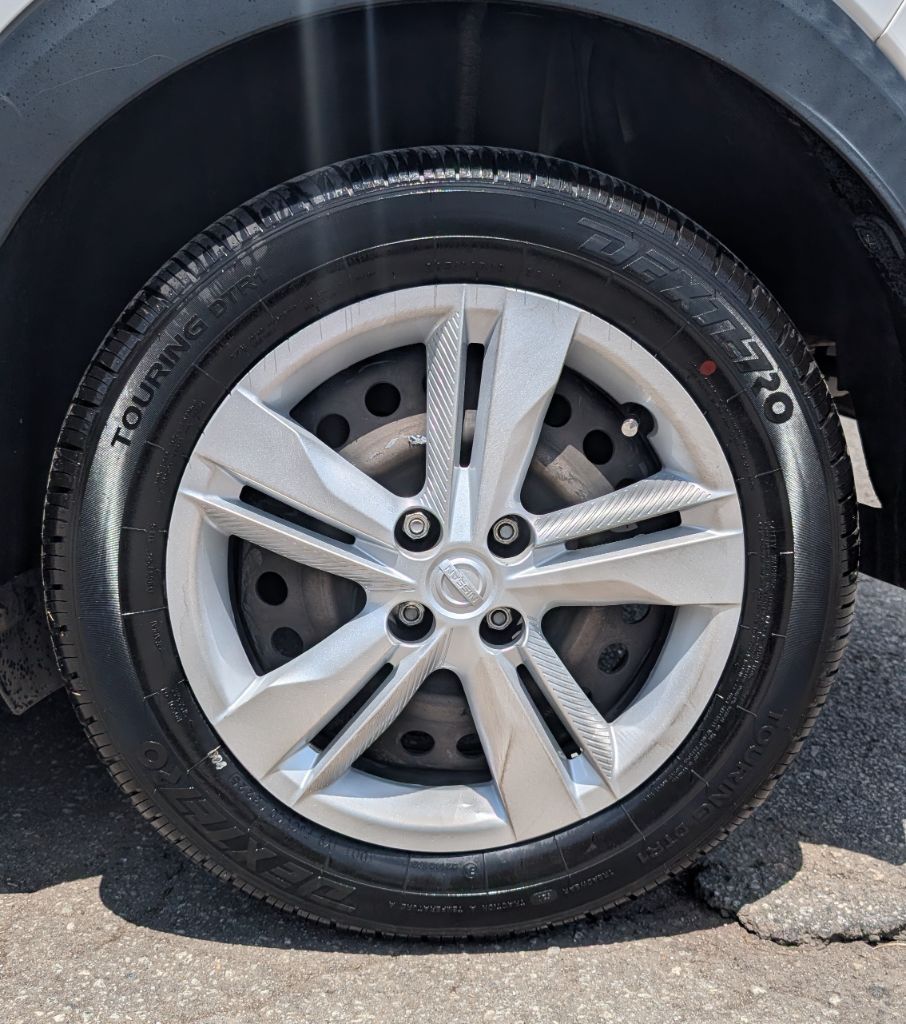 2023 Nissan Kicks - $11,999