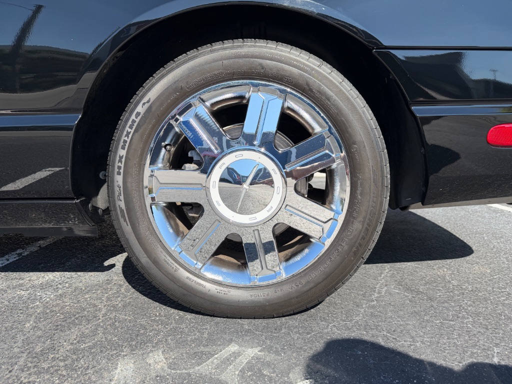 2005 Ford Thunderbird - $29,500
