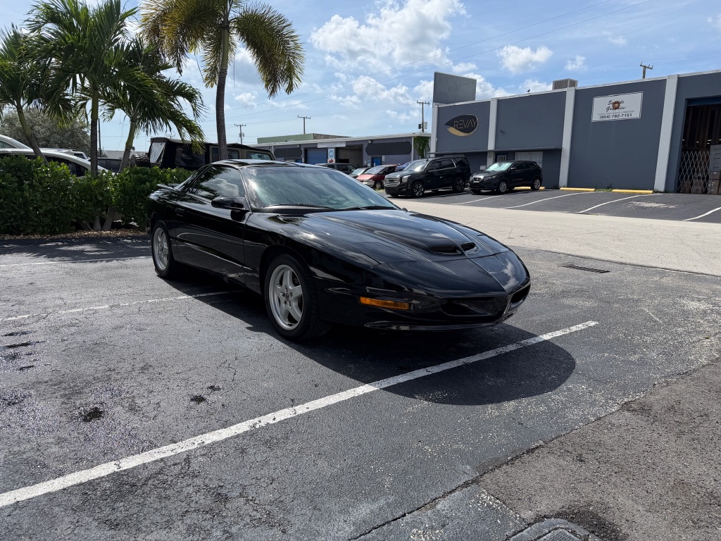 1995 Pontiac Firebird - $24,900