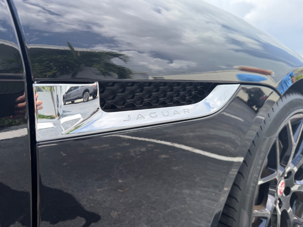 2015 Jaguar F-TYPE - $35,000