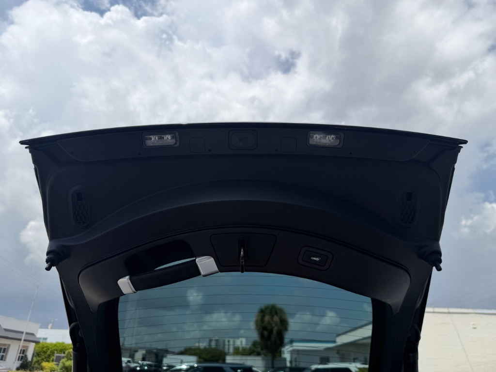 2015 Jaguar F-TYPE - $35,000