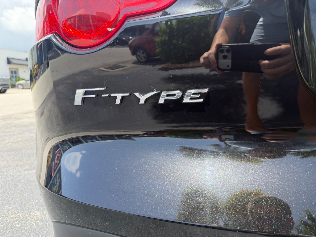2015 Jaguar F-TYPE - $35,000