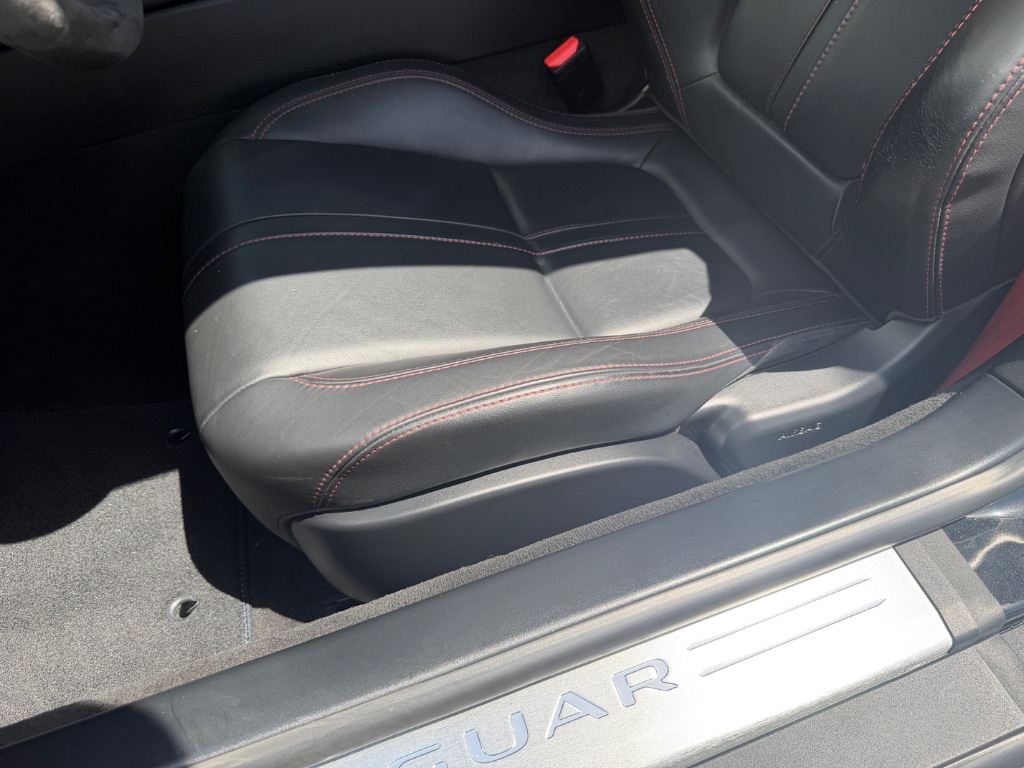 2015 Jaguar F-TYPE - $35,000