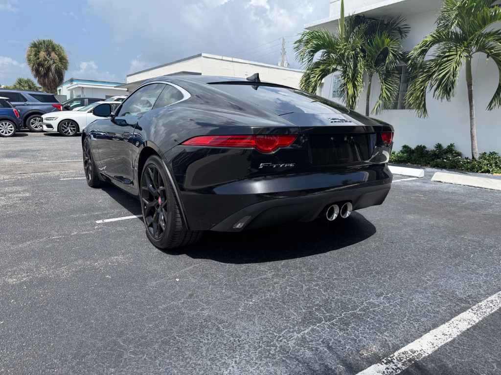 2015 Jaguar F-TYPE - $35,000