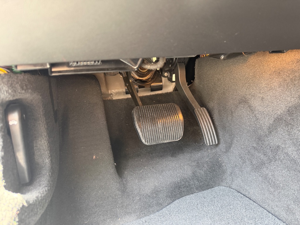 2015 Jaguar F-TYPE - $35,000