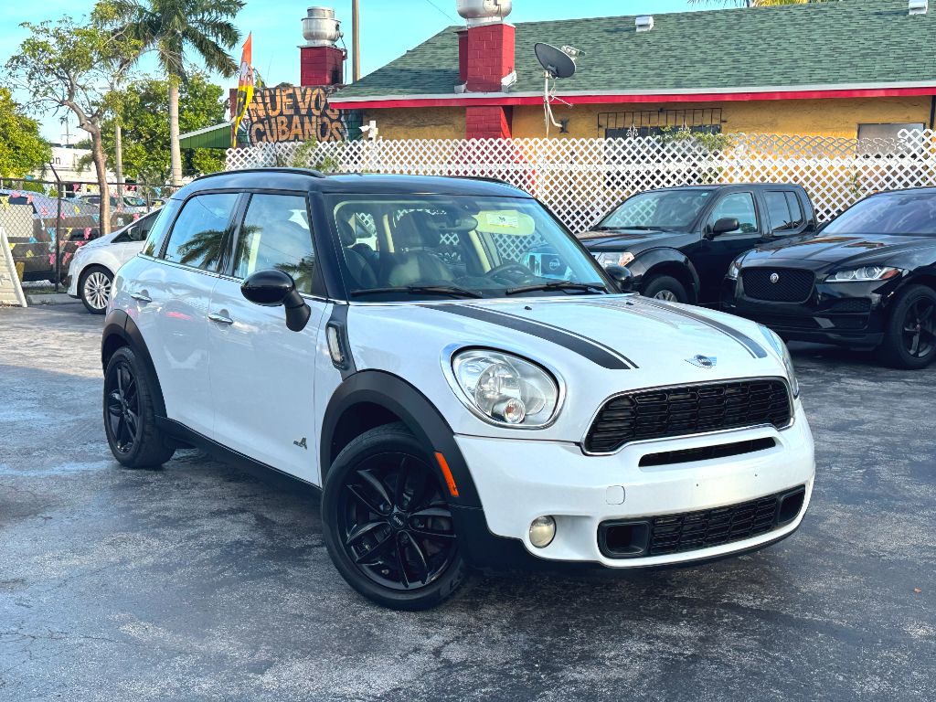 2015 Mini Countryman S ALL4 photo 39
