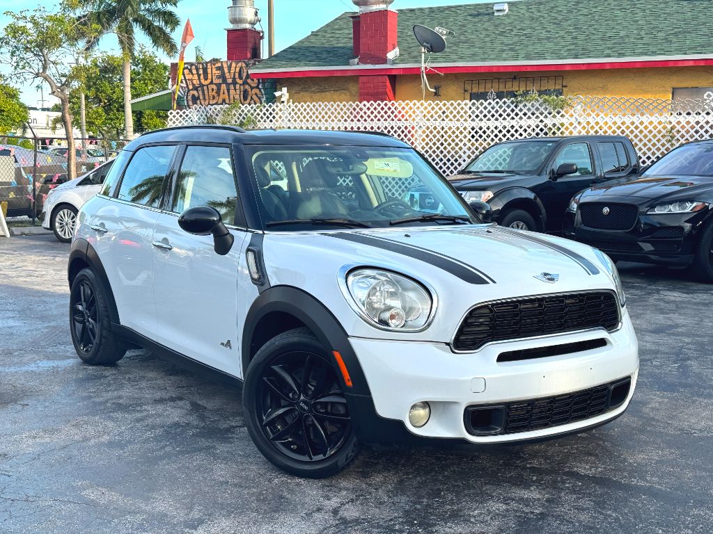 2015 Mini Countryman S ALL4 photo 40