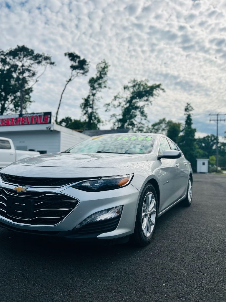 2022 Chevrolet Malibu LT photo