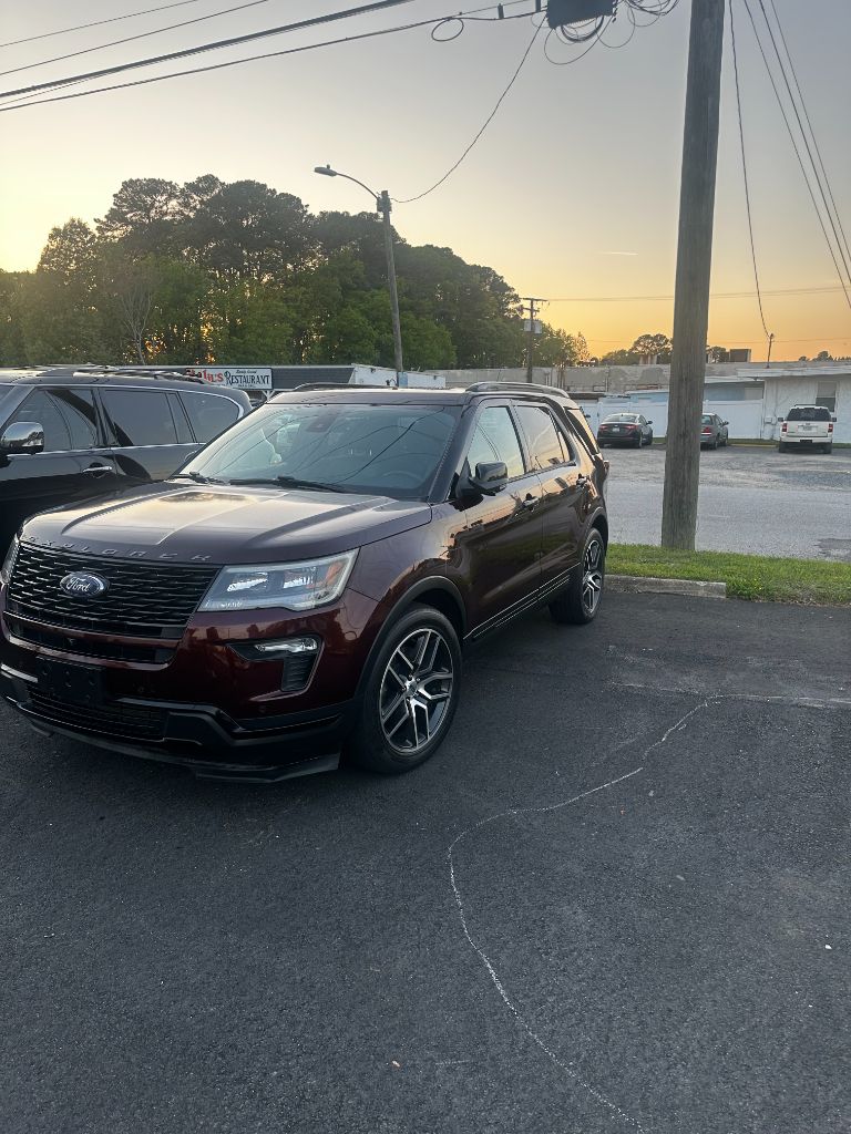 2019 Ford Explorer Sport photo