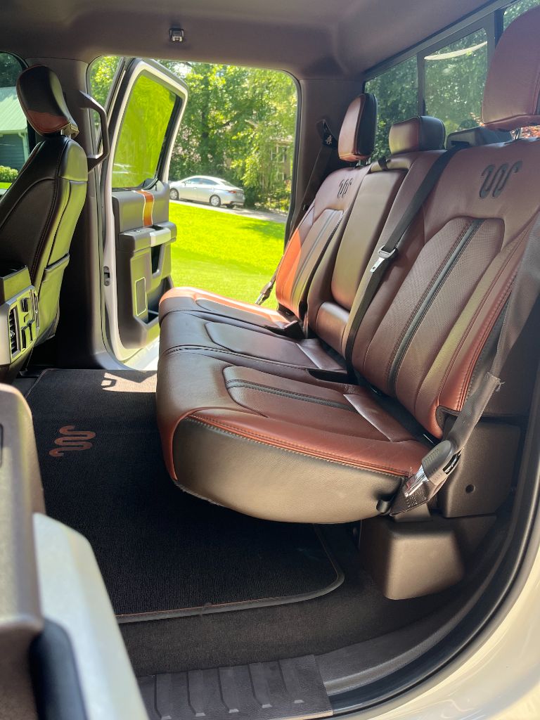 2019 Ford F-150 - $32,900