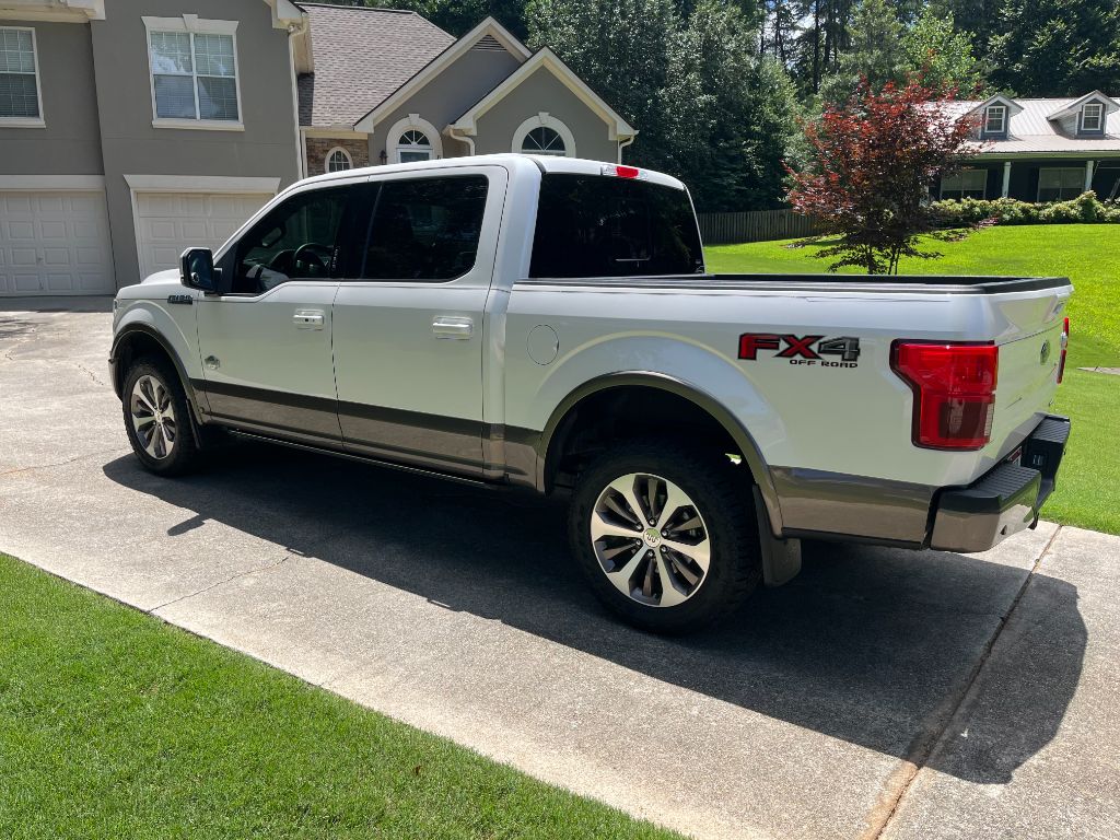 2019 Ford F-150 - $32,900
