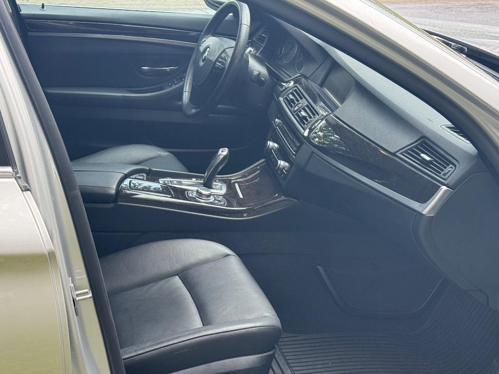 2013 BMW 528i