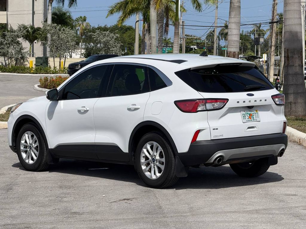 2021 Ford Escape - $18,499