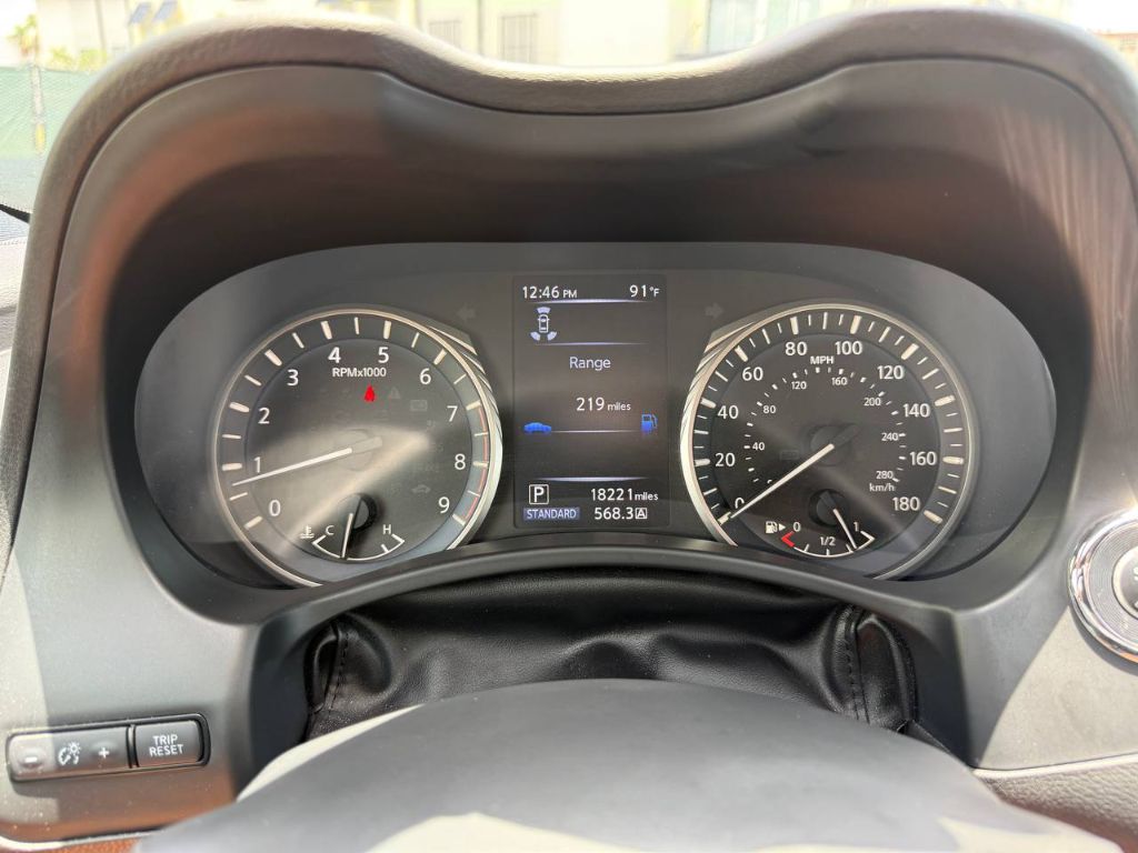 2021 INFINITI Q60 - $23,499