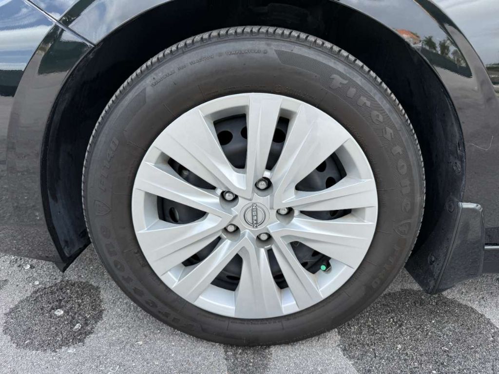 2024 Nissan Sentra - $17,999