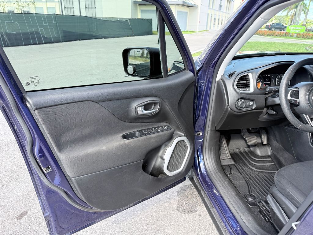 2018 Jeep Renegade - $13,499