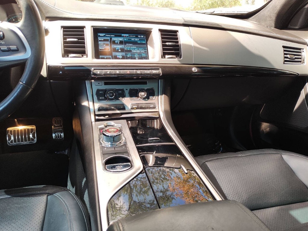 2014 Jaguar XF
