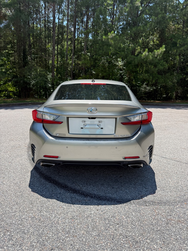 2017 Lexus RC - $17,900