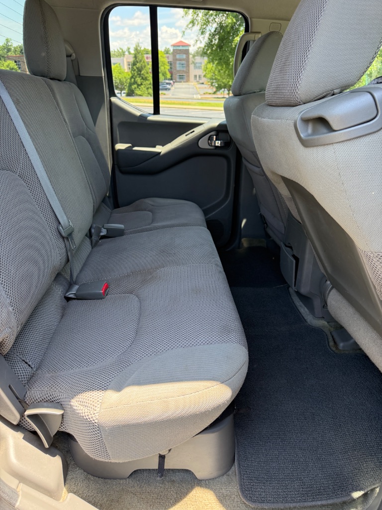 2013 Nissan Frontier - $8,900