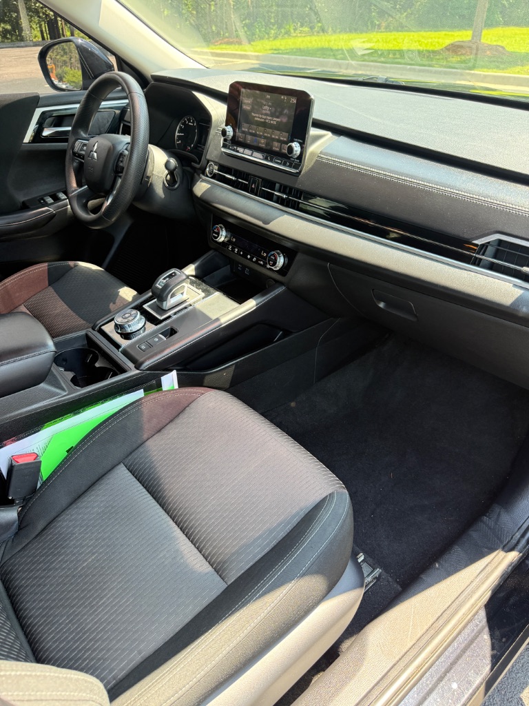 2022 Mitsubishi Outlander - $14,900