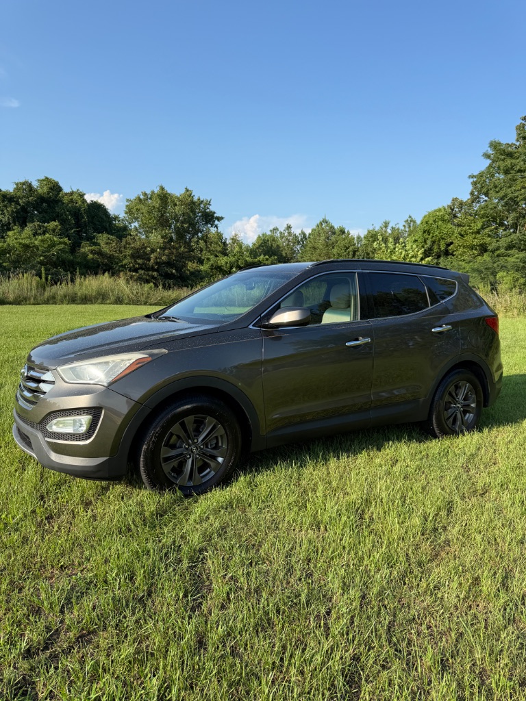 2014 Hyundai Santa Fe Sport - $6,900