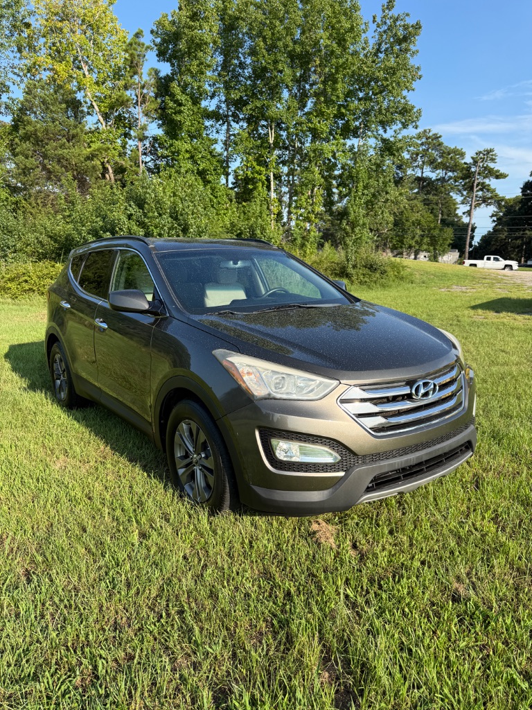 2014 Hyundai Santa Fe Sport - $6,900