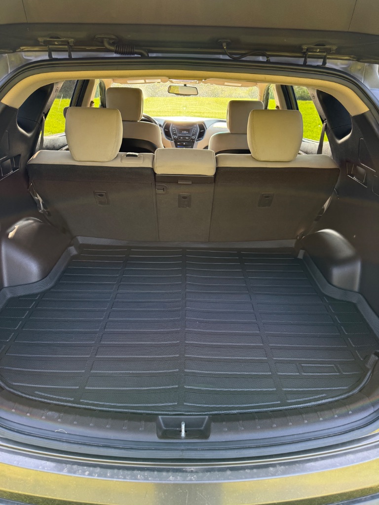 2014 Hyundai Santa Fe Sport - $6,900