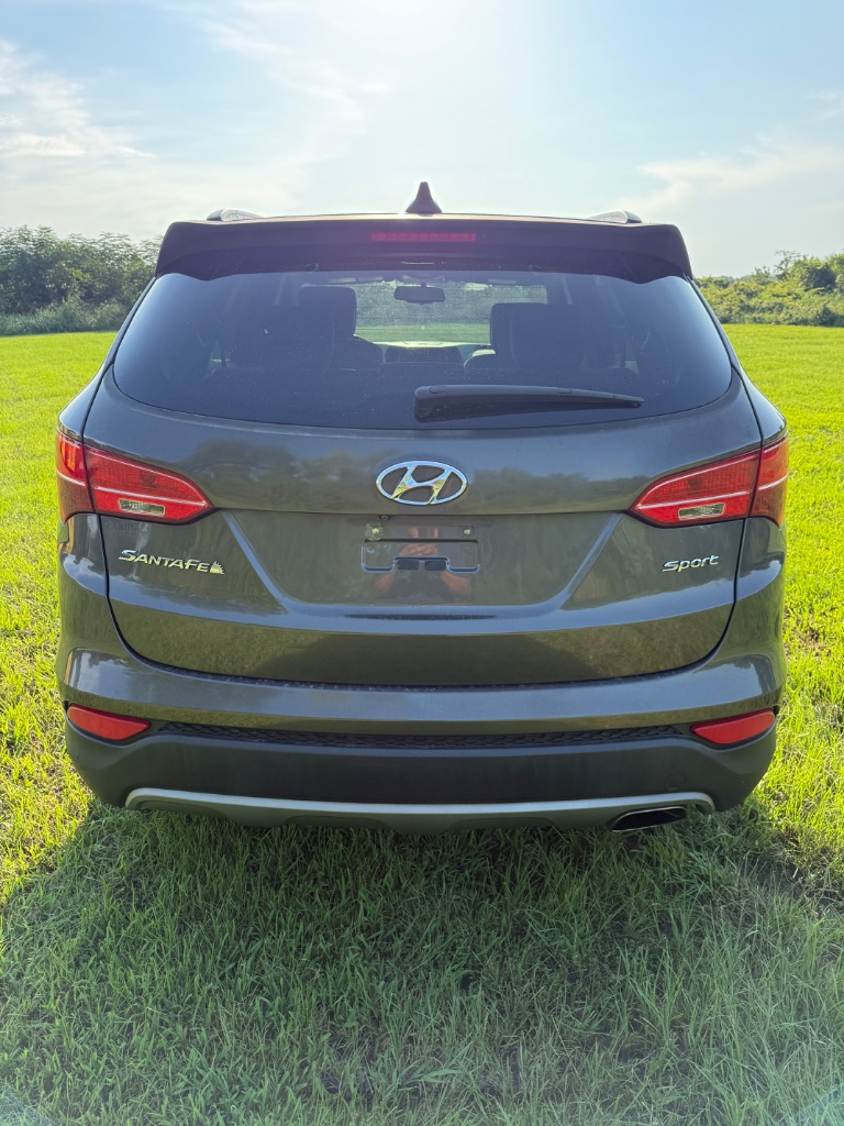 2014 Hyundai Santa Fe Sport - $6,900