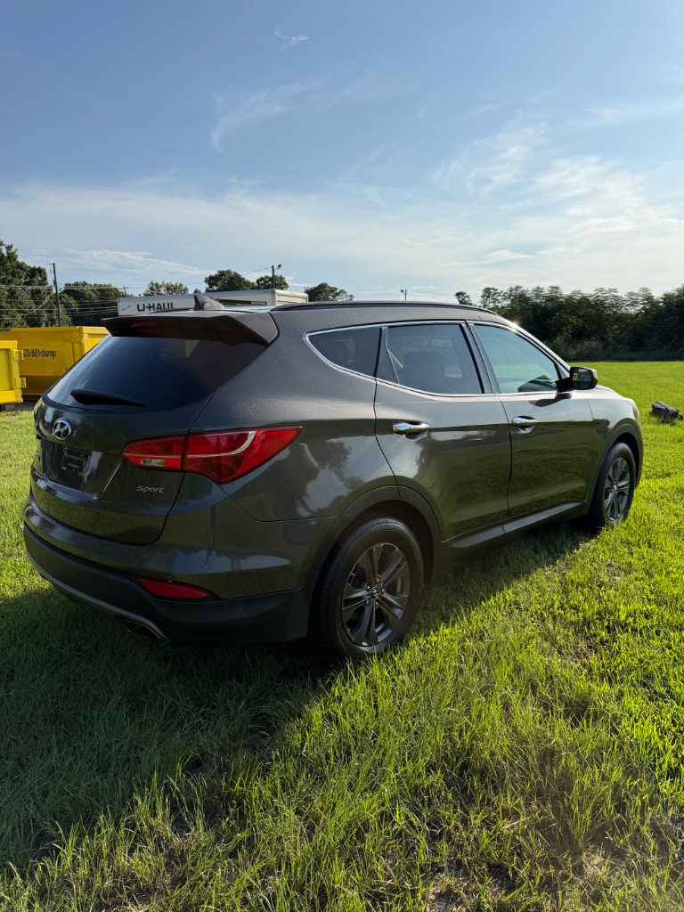 2014 Hyundai Santa Fe Sport - $6,900