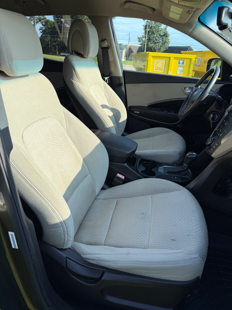 2014 Hyundai Santa Fe Sport - $6,900
