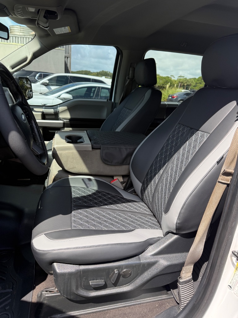 2020 Ford F-150 - $11,000