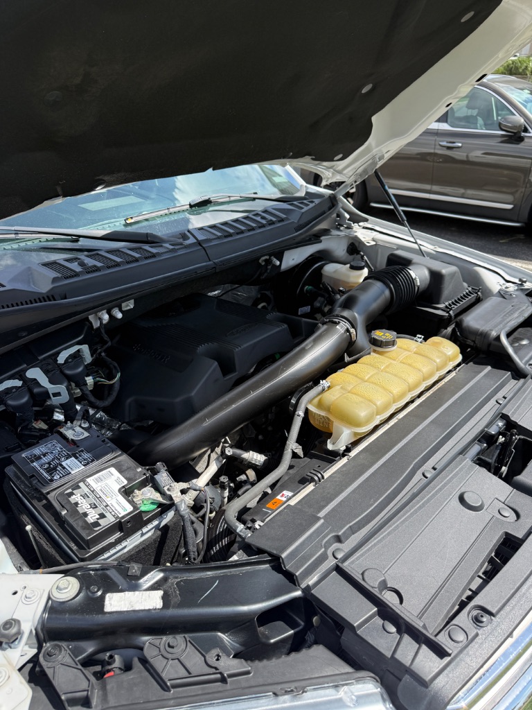 2020 Ford F-150 - $11,000