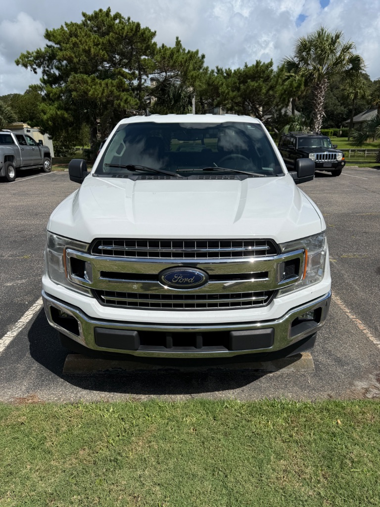 2020 Ford F-150 - $11,000