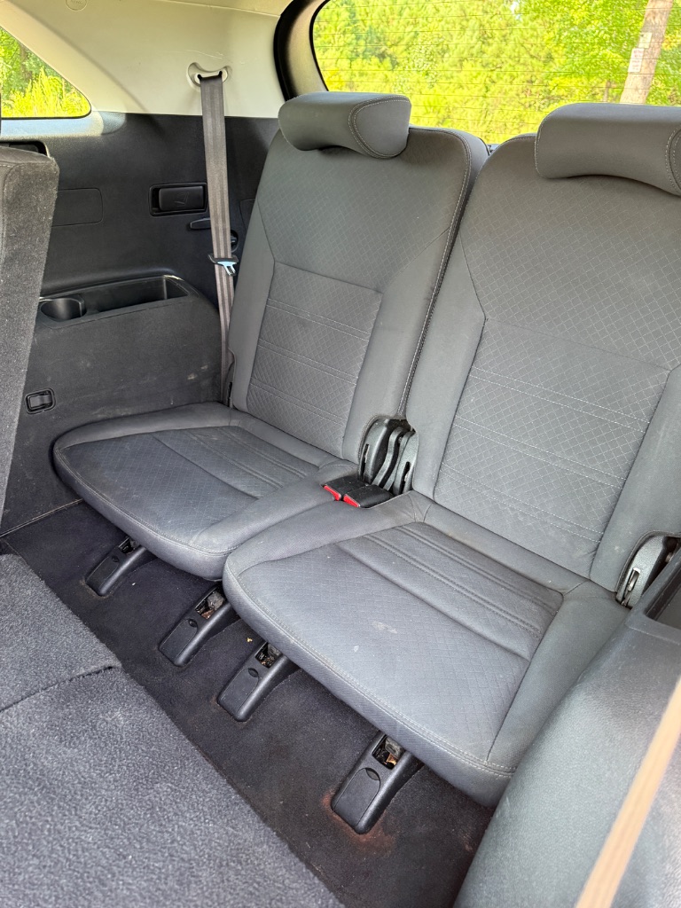 2017 Kia Sorento - $7,900