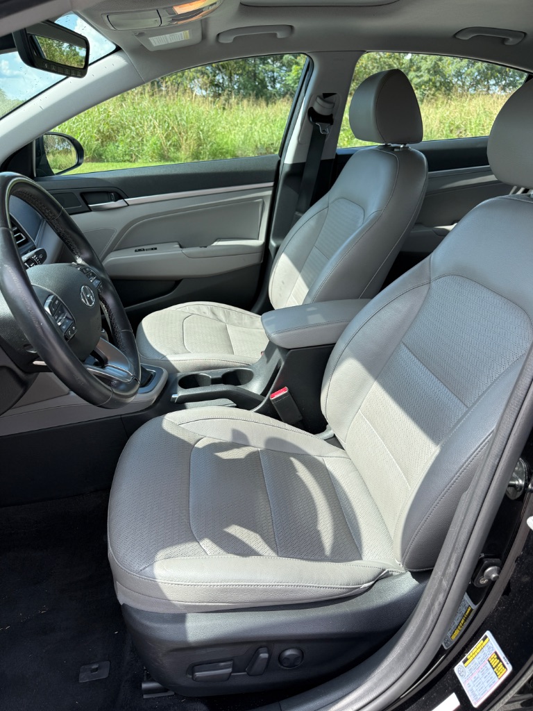 2020 Hyundai Elantra - $13,600