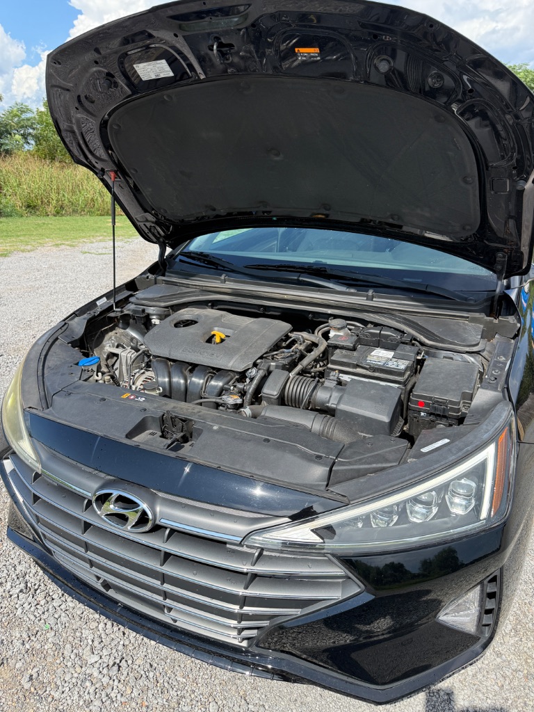 2020 Hyundai Elantra - $13,600