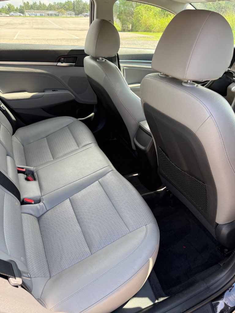 2020 Hyundai Elantra - $13,600