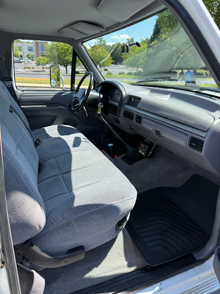 1994 Ford F-super Duty - $25,000